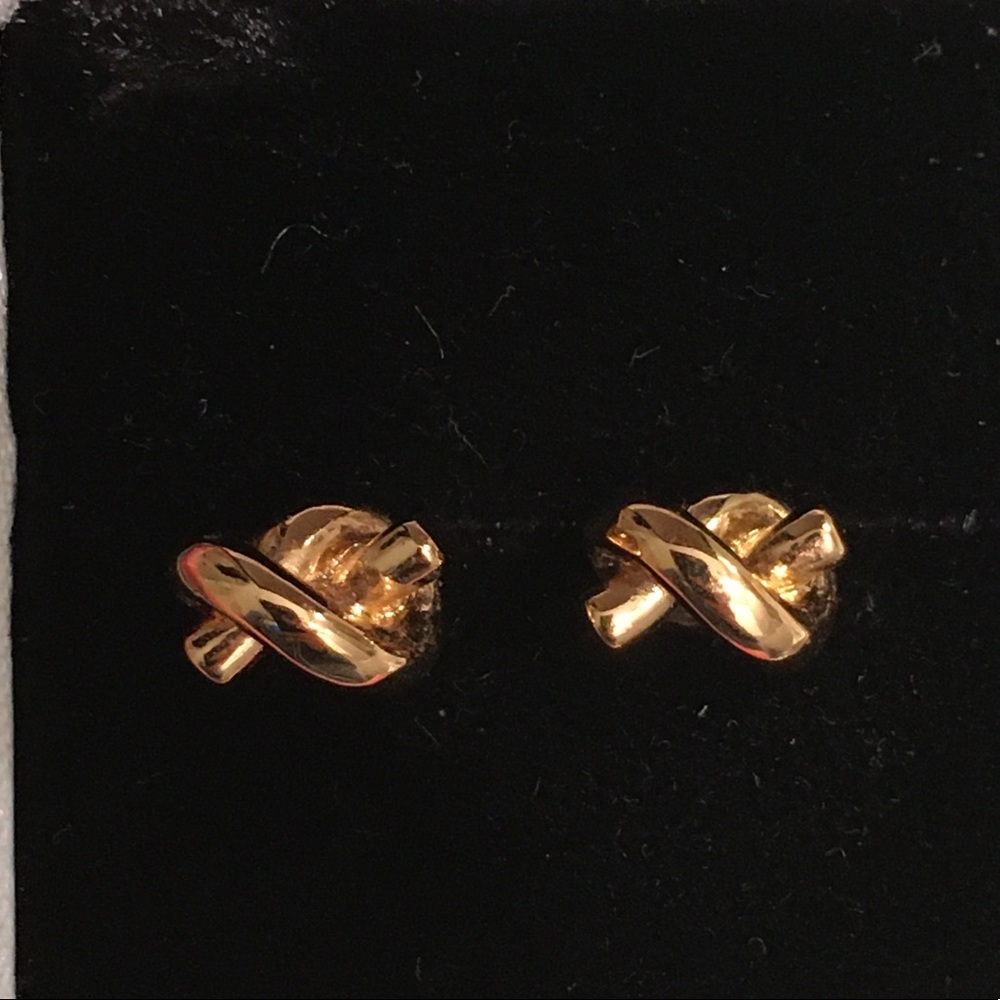 Kate Spade sailor’s knot studs earrings